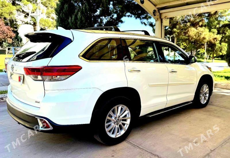Toyota Highlander 2019 - 390 000 TMT - Ýolöten - img 3