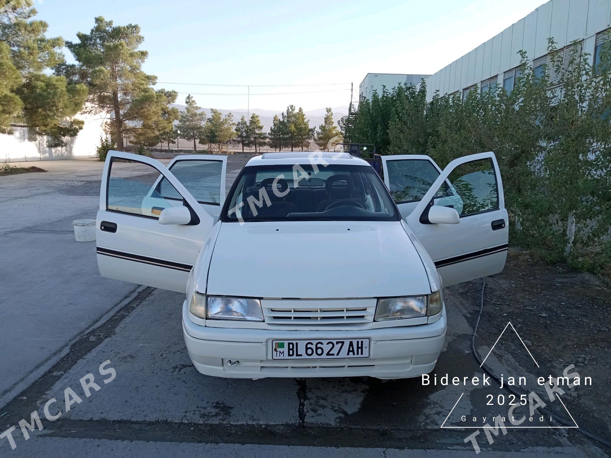 Opel Vectra 1992 - 27 000 TMT - Бахарден - img 4