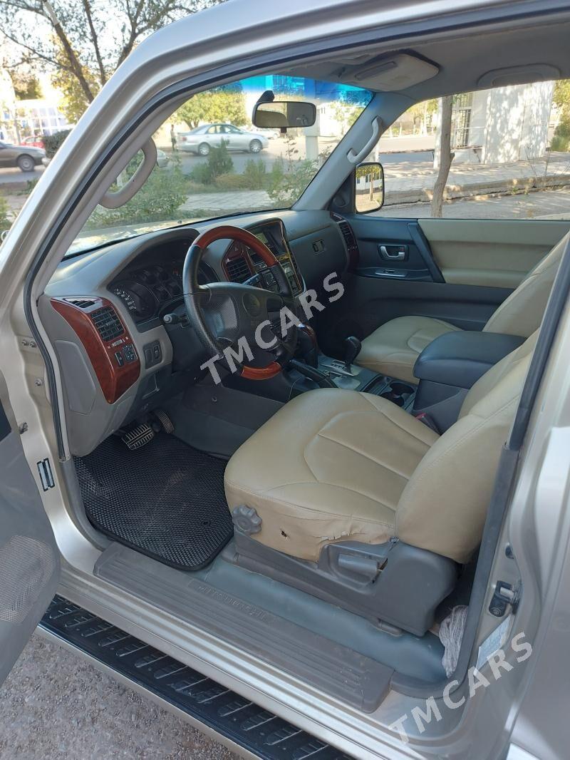 Mitsubishi Pajero 2005 - 155 000 TMT - Дашогуз - img 4