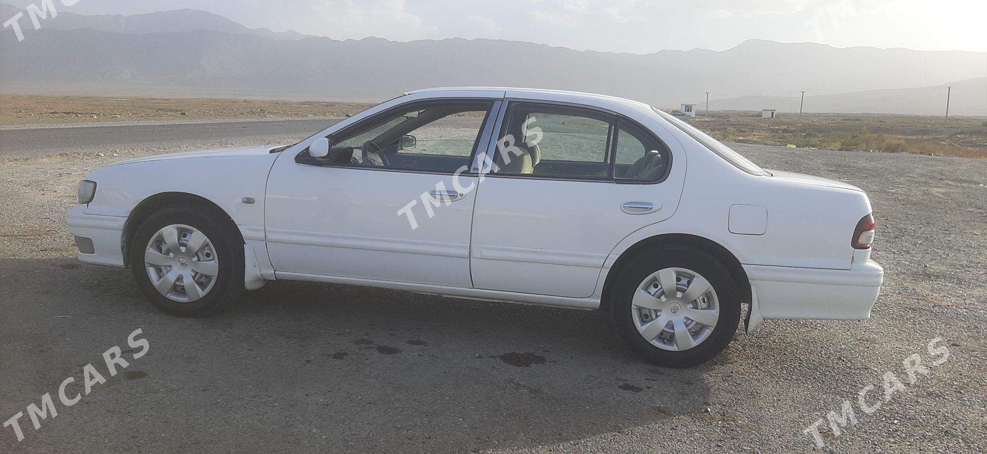 Nissan Maxima 1997 - 64 000 TMT - Bäherden - img 6