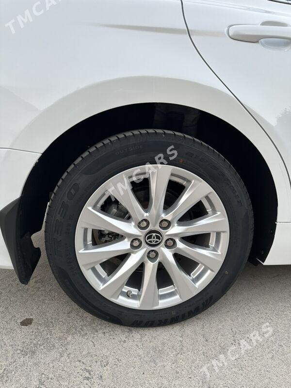 Toyota Camry 2022 - 340 000 TMT - Aşgabat - img 10