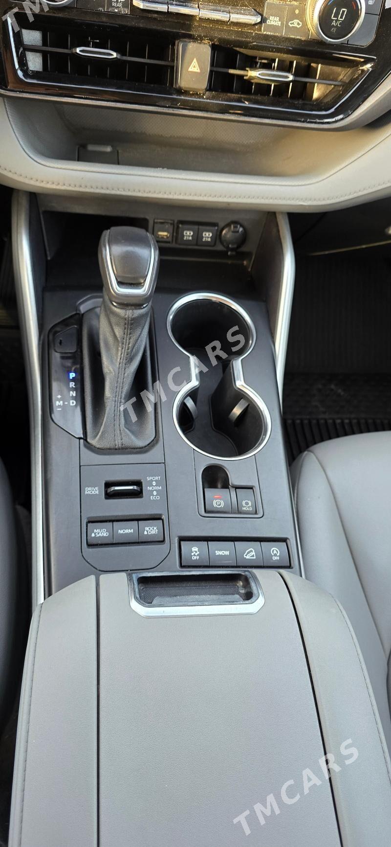 Toyota Highlander 2020 - 620 000 TMT - Ашхабад - img 5