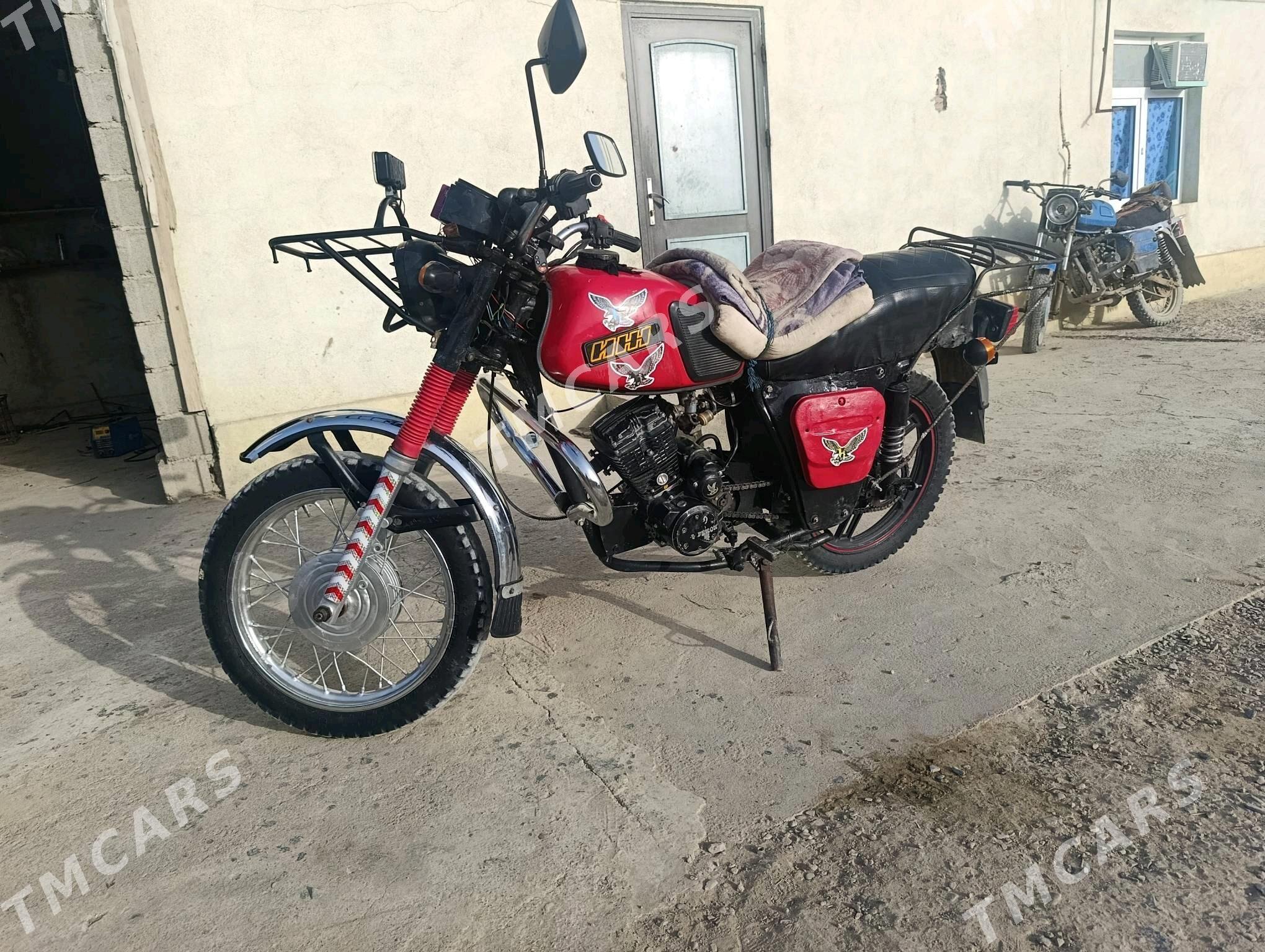 Fekon FK150-8G 2015 - 8 600 TMT - Bäherden - img 2