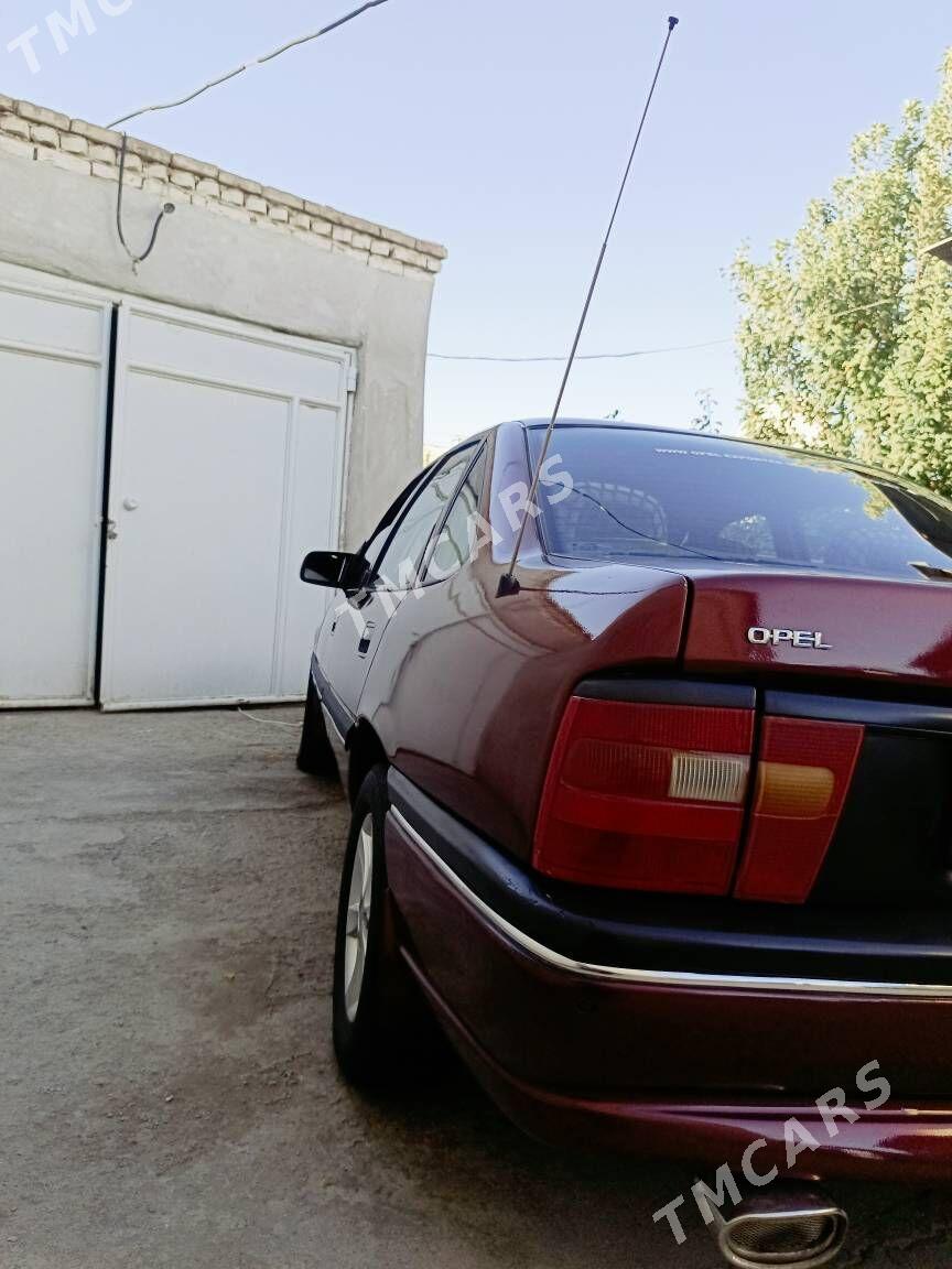 Opel Vectra 1994 - 50 000 TMT - Губадаг - img 2