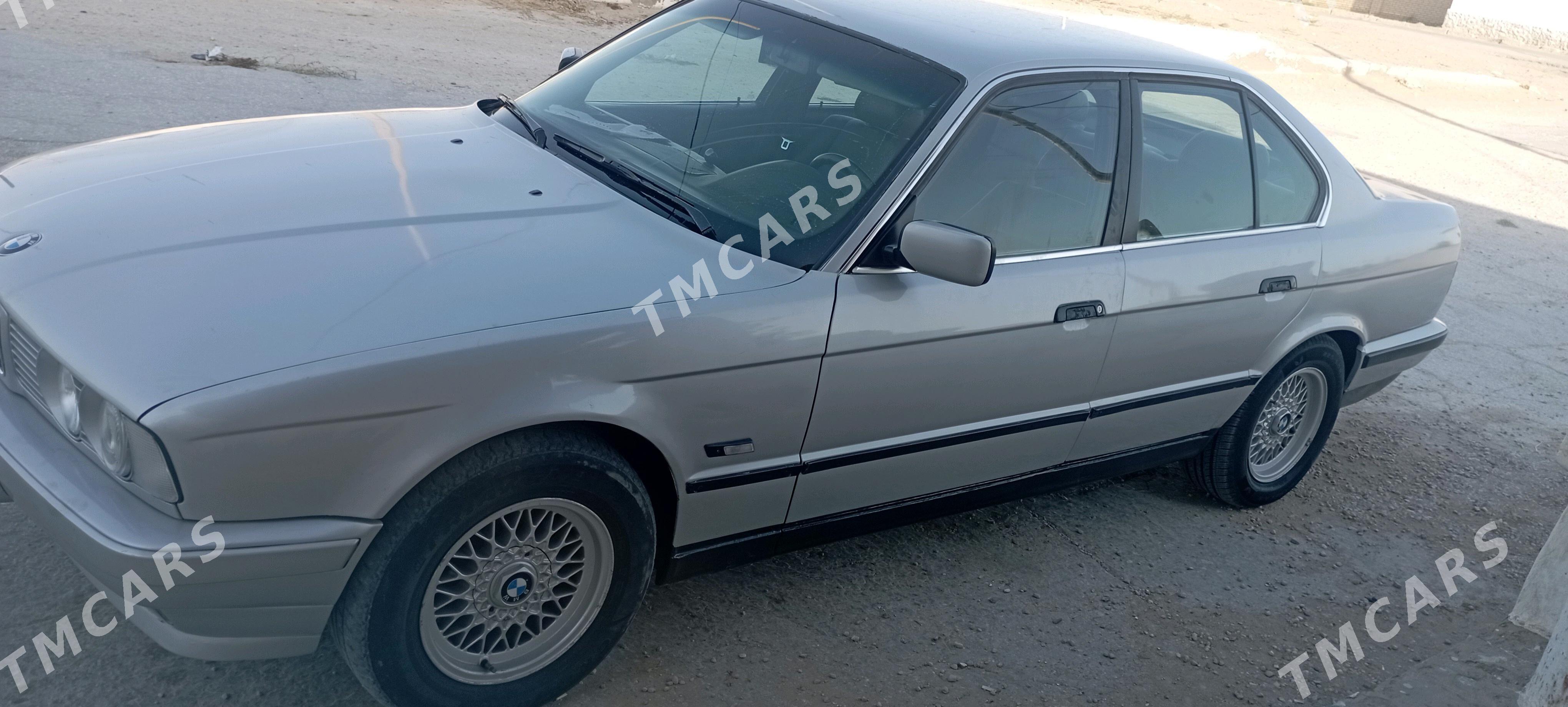 BMW E34 1992 - 65 000 TMT - Hazar - img 1