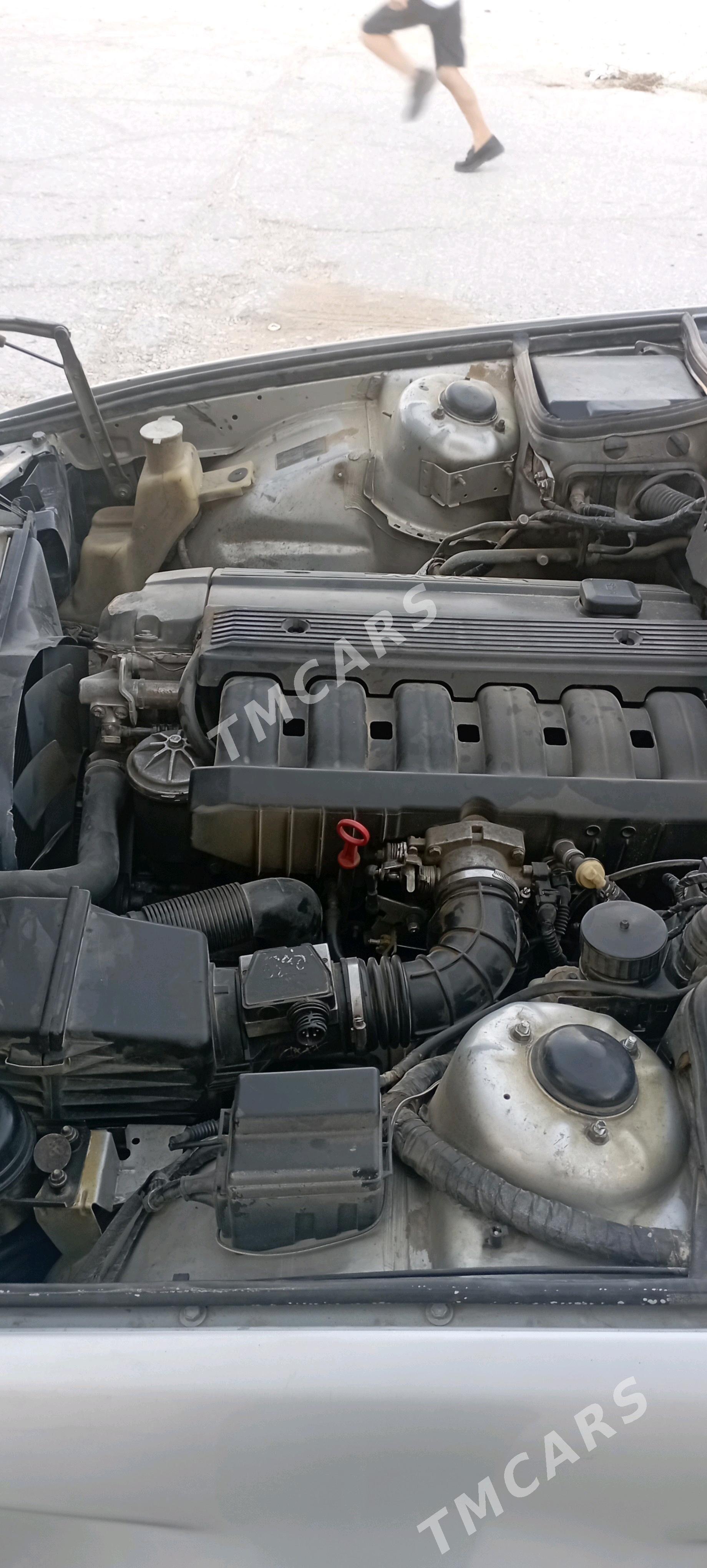 BMW E34 1992 - 65 000 TMT - Hazar - img 5