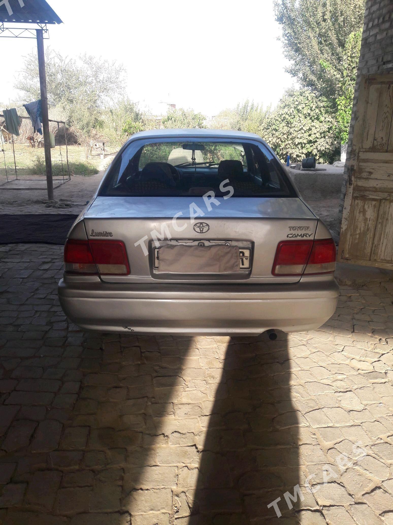 Toyota Camry 1995 - 50 000 TMT - Ýolöten - img 4