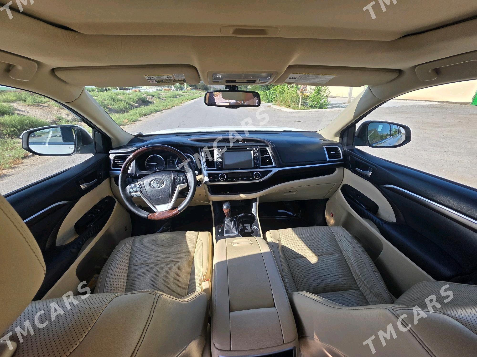 Toyota Highlander 2016 - 390 000 TMT - Ашхабад - img 10