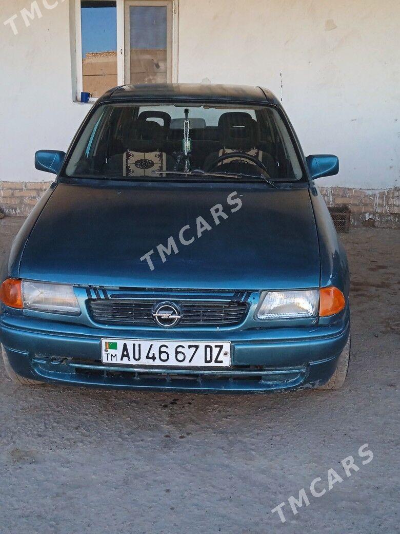 Opel Astra 1992 - 30 000 TMT - Gubadag - img 2