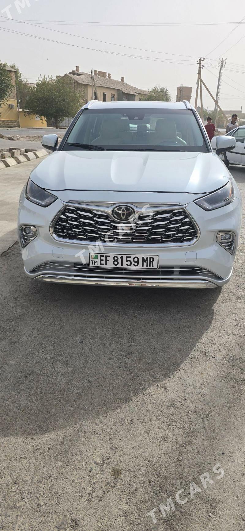 Toyota Highlander 2021 - 550 000 TMT - Мары - img 5