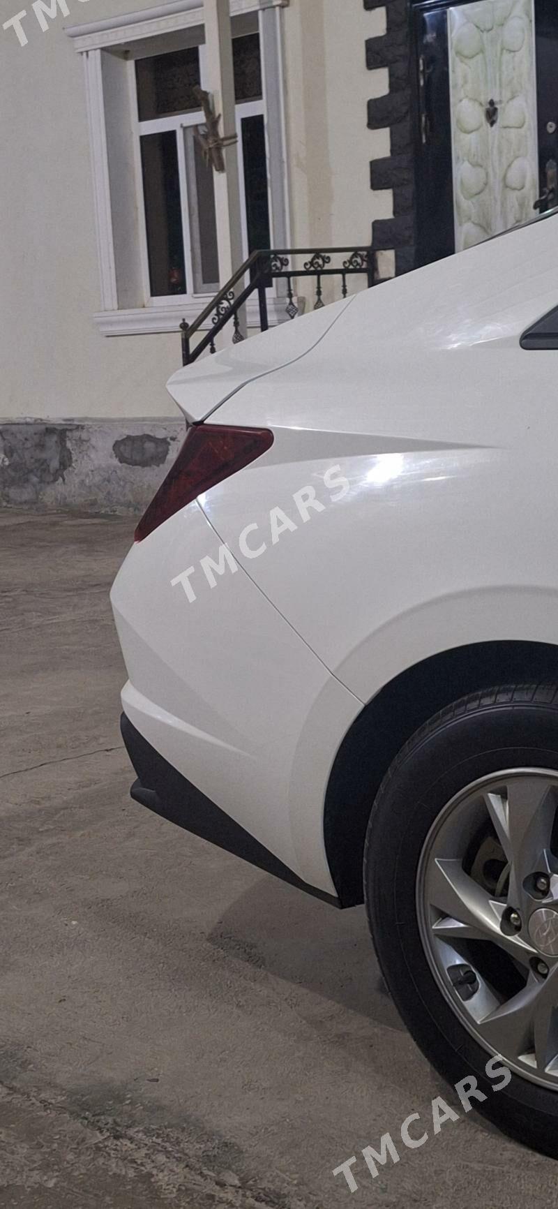 Hyundai Elantra 2021 - 246 000 TMT - Бузмеин - img 3