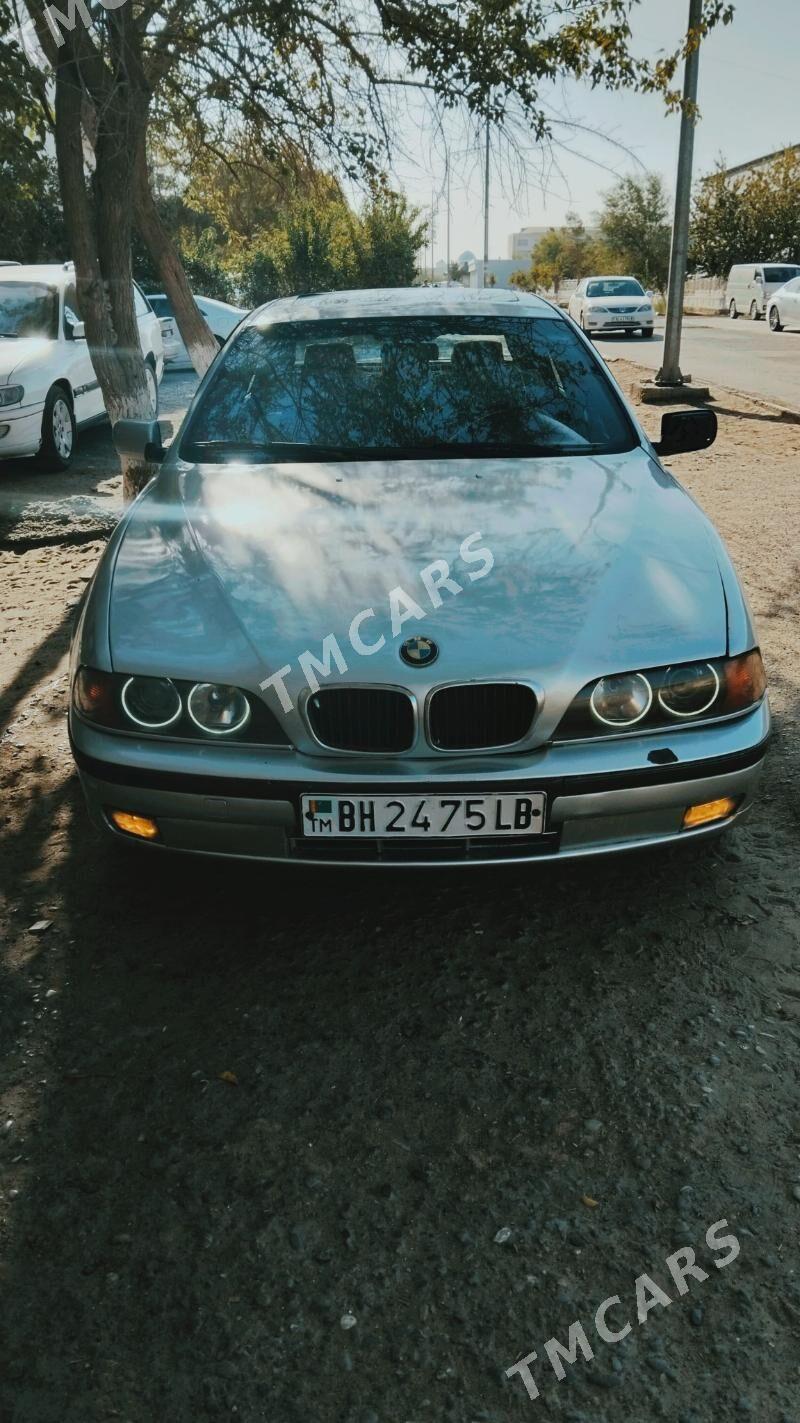 BMW E39 1999 - 70 000 TMT - Туркменабат - img 3