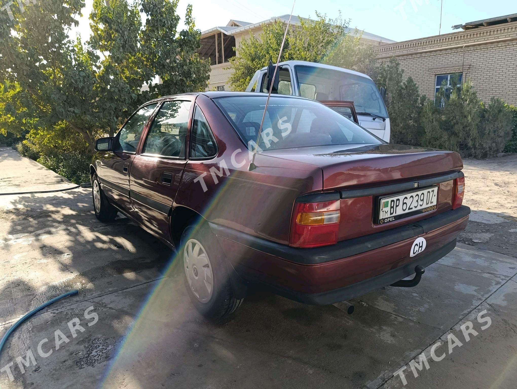 Opel Vectra 1993 - 43 000 TMT - Гурбансолтан Едже - img 4