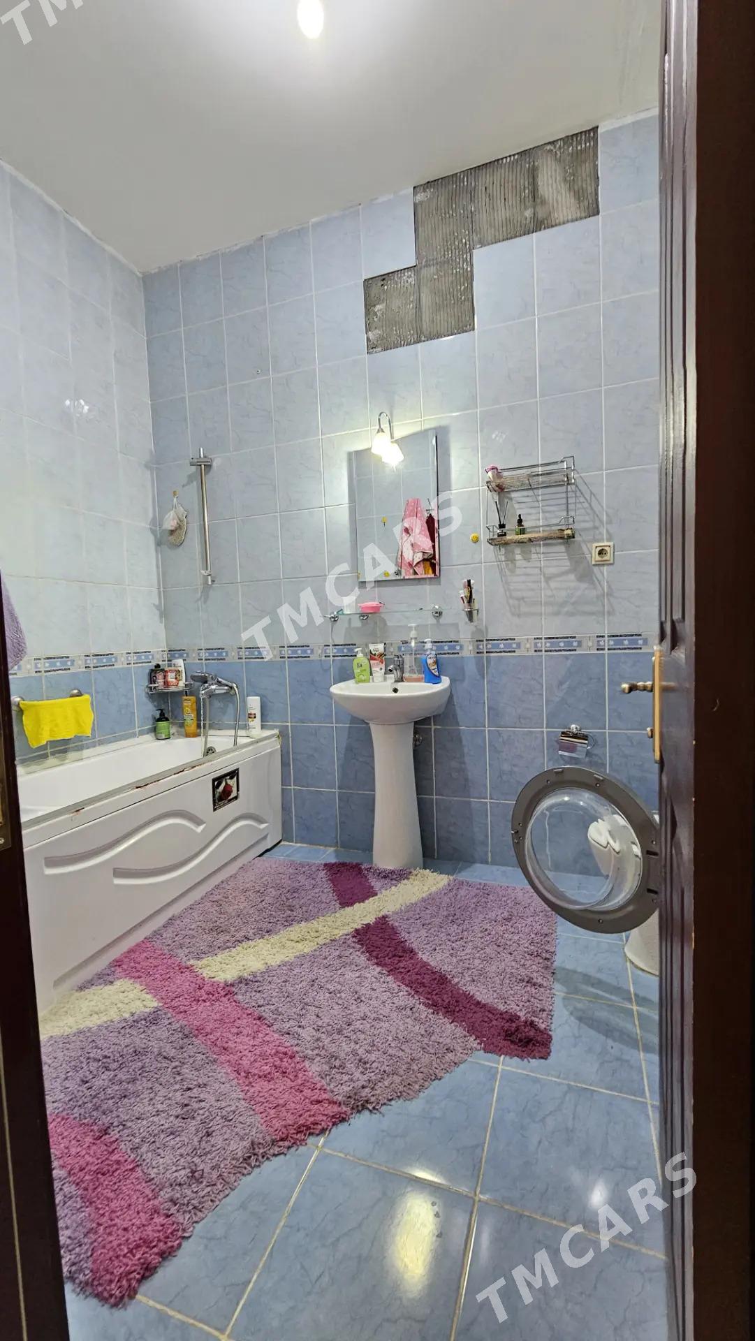 Sowetski 9 etaź 3 kom 150m2 - Ашхабад - img 5