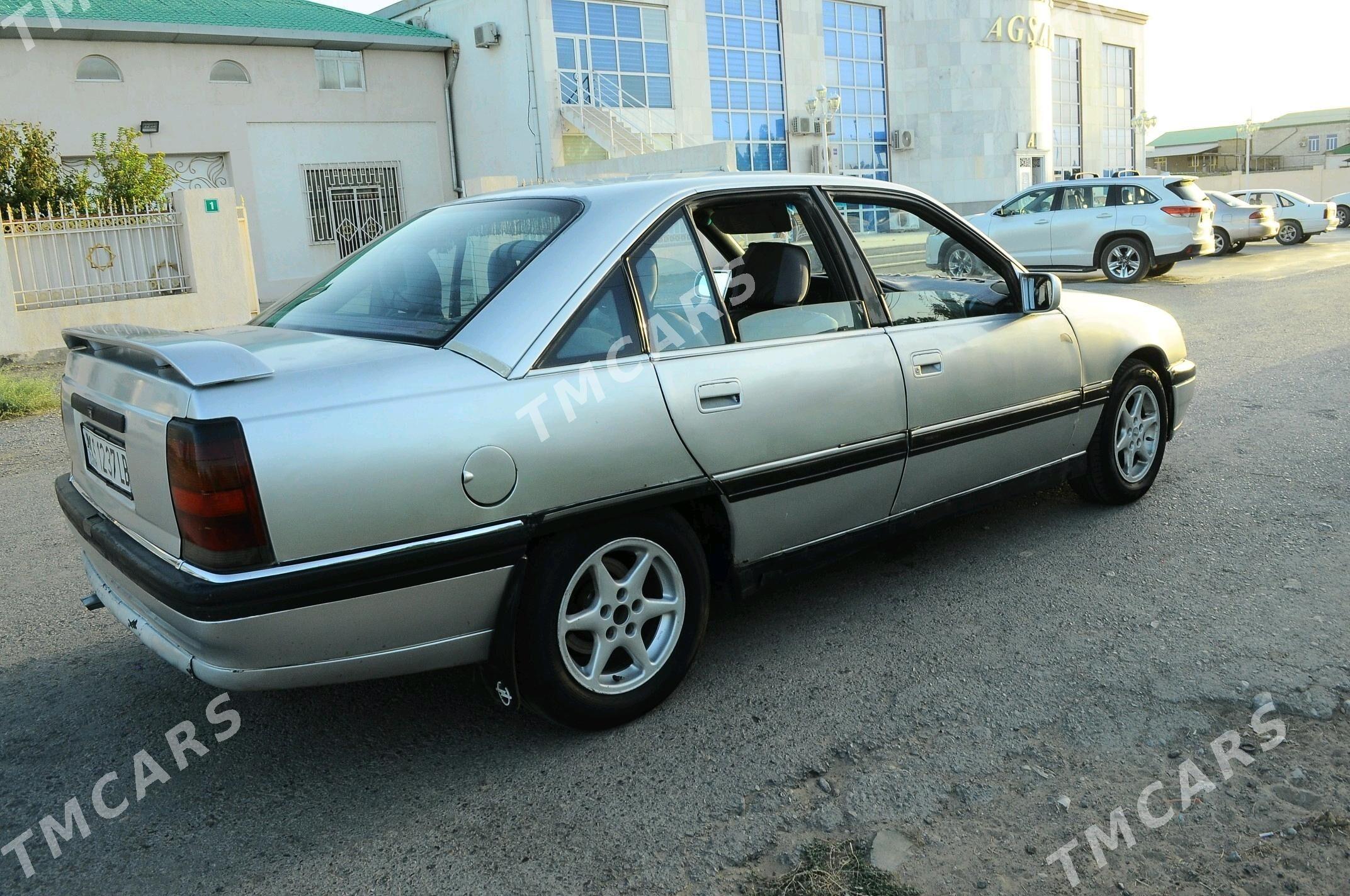 Opel Omega 1992 - 25 000 TMT - Türkmenabat - img 5