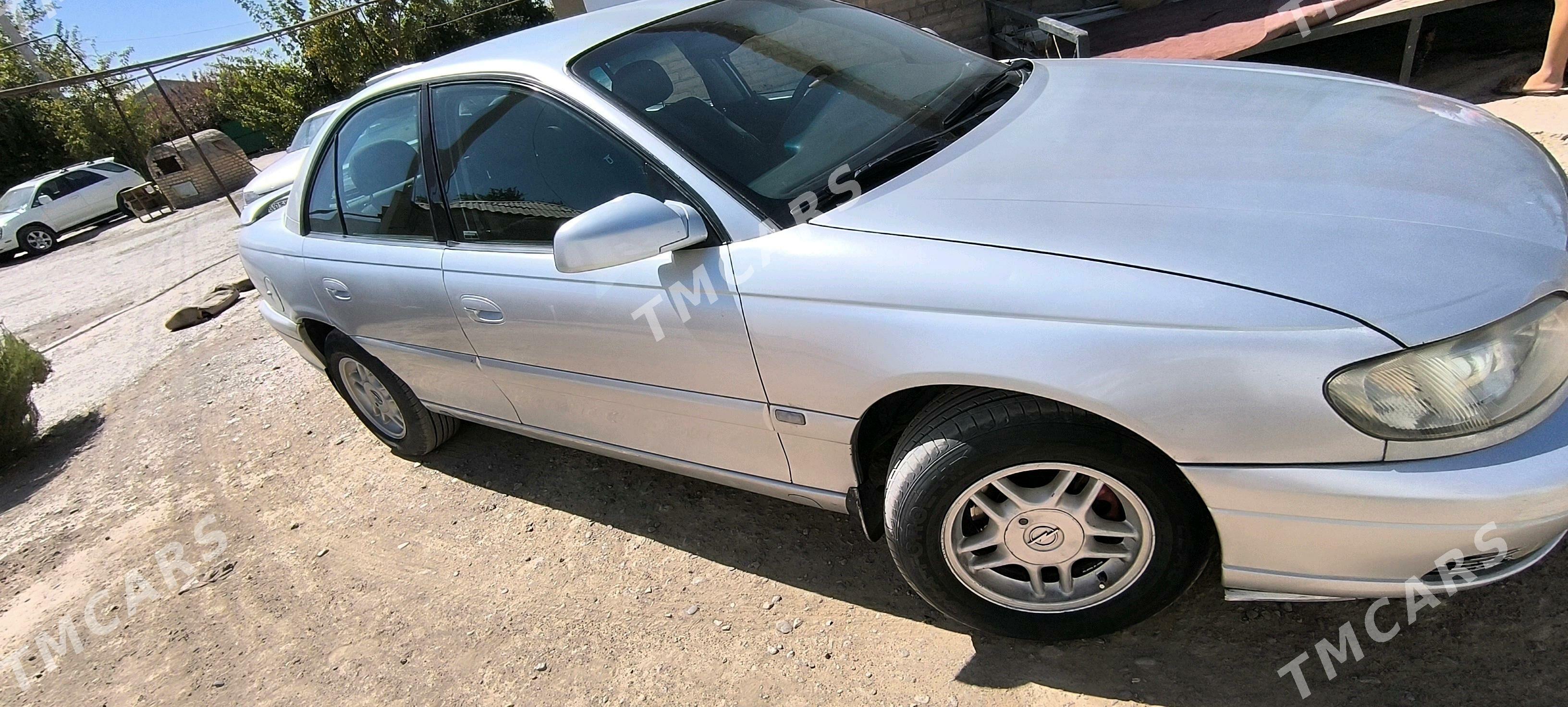 Opel Omega 2002 - 90 000 TMT - Murgap - img 4