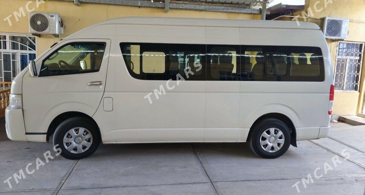 Toyota Hiace 2015 - 350 000 TMT - Ашхабад - img 2