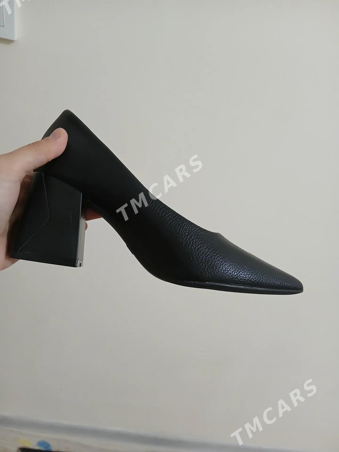 talyb köwüş - Gurtly - img 2