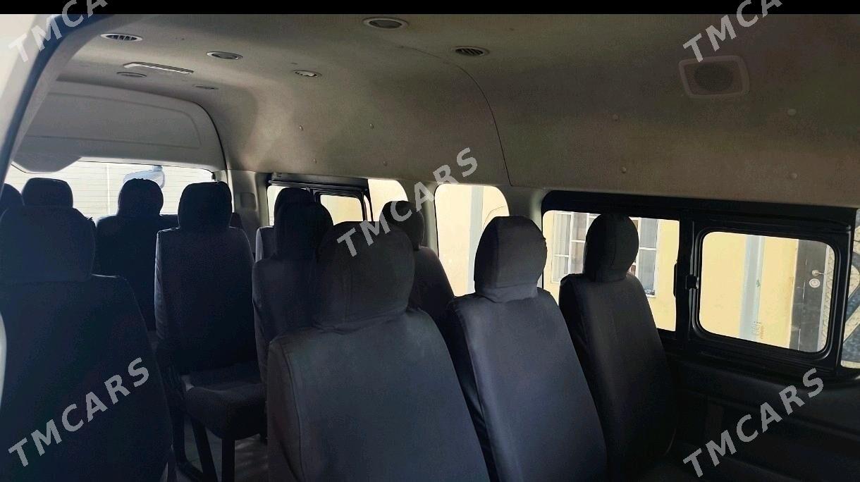 Toyota Hiace 2015 - 350 000 TMT - Ашхабад - img 6