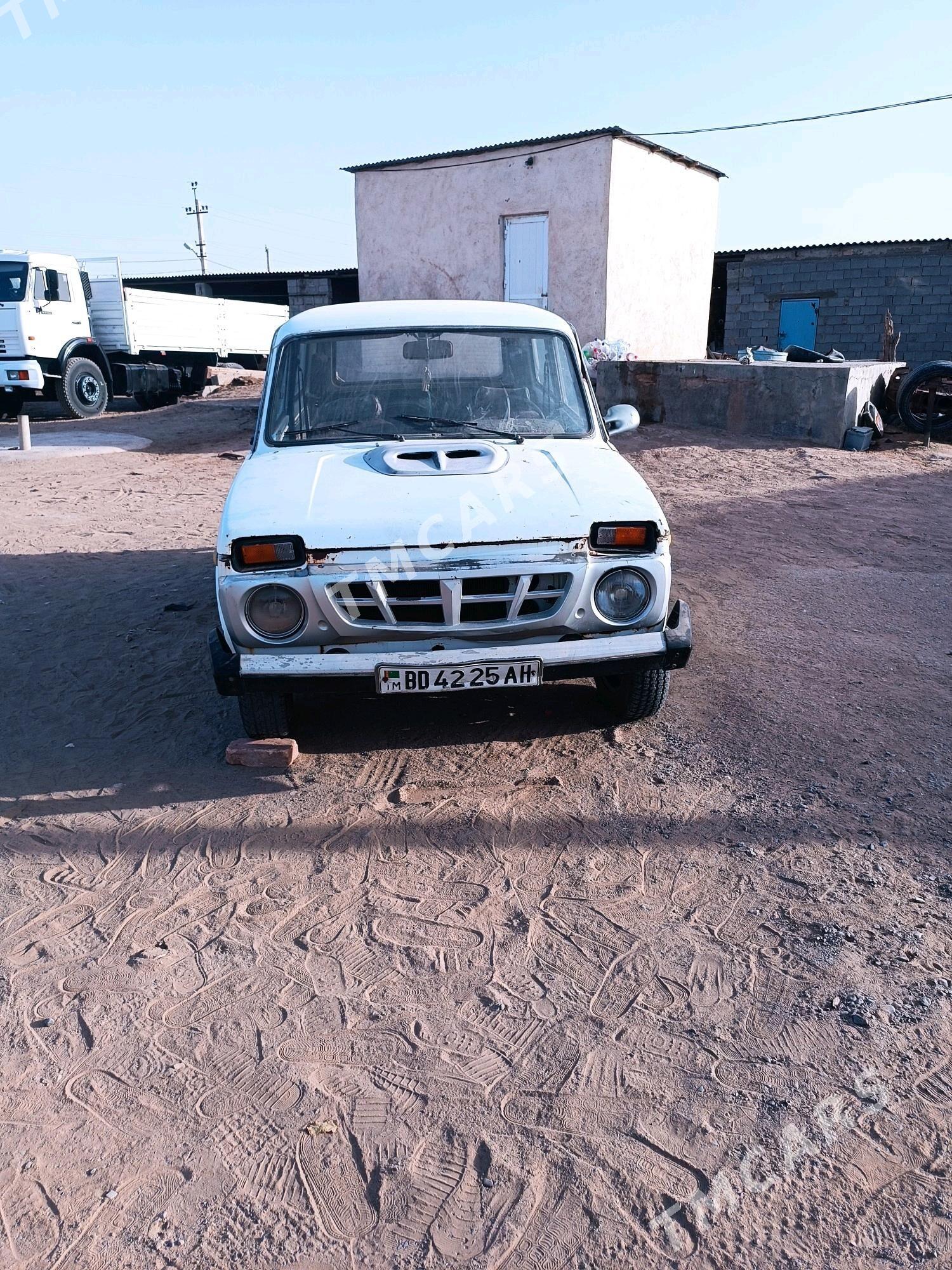 Lada Niva 1985 - 15 000 TMT - Ak bugdaý etraby - img 3