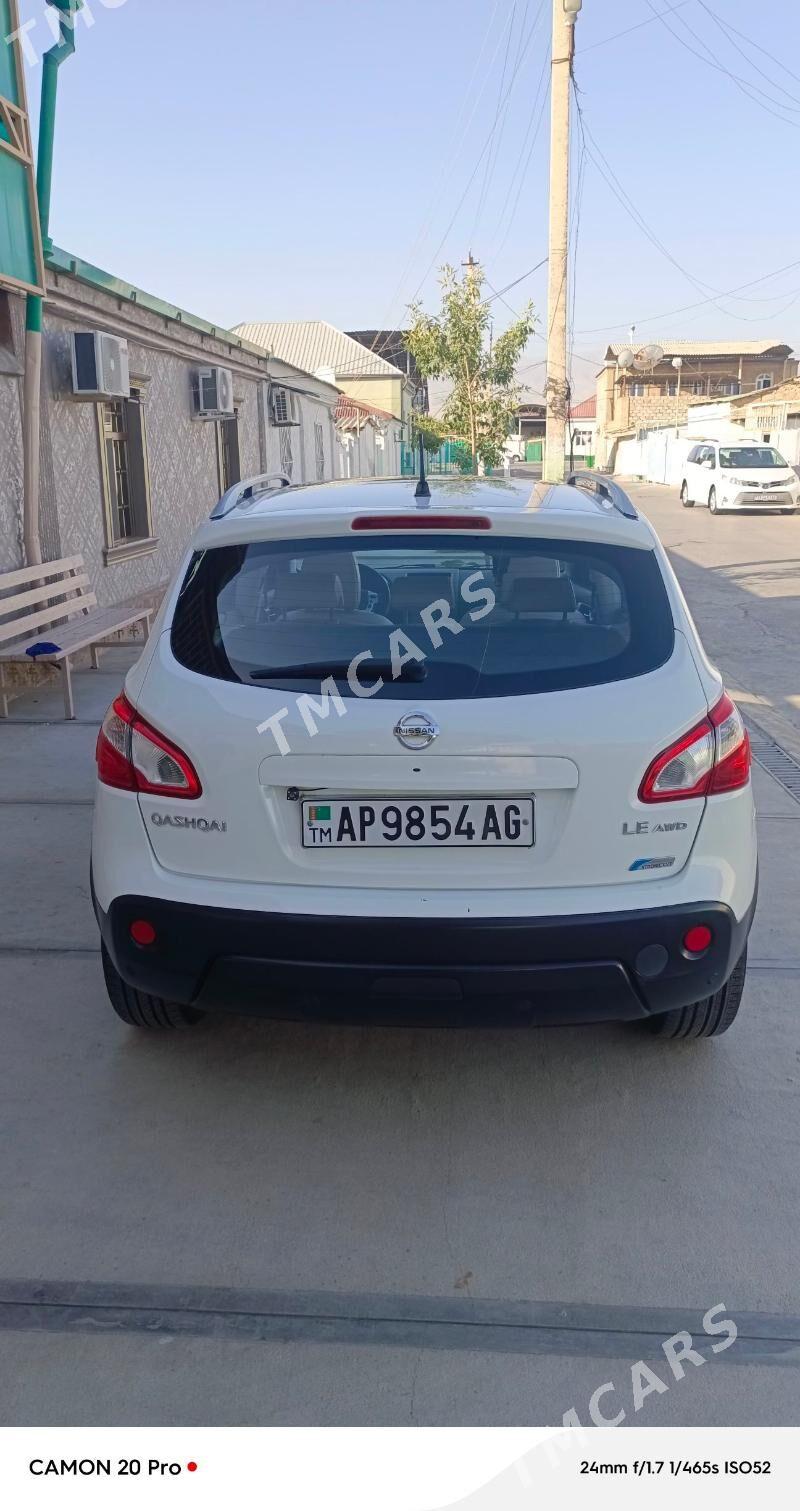 Nissan Qashqai 2011 - 190 000 TMT - Хитровка - img 2