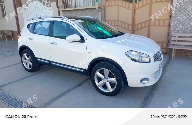 Nissan Qashqai 2011 - 190 000 TMT - Хитровка - img 4