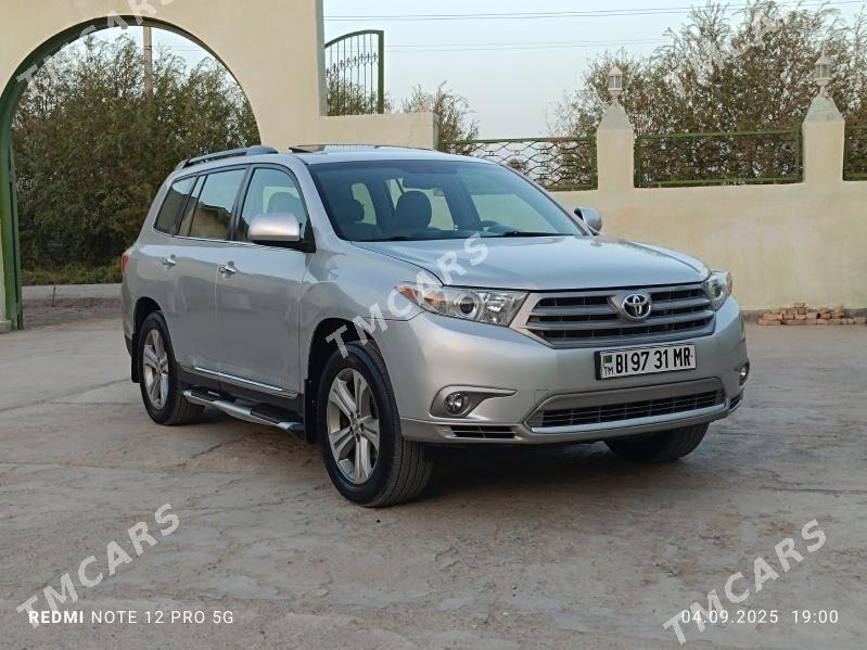 Toyota Highlander 2012 - 330 000 TMT - Мары - img 9