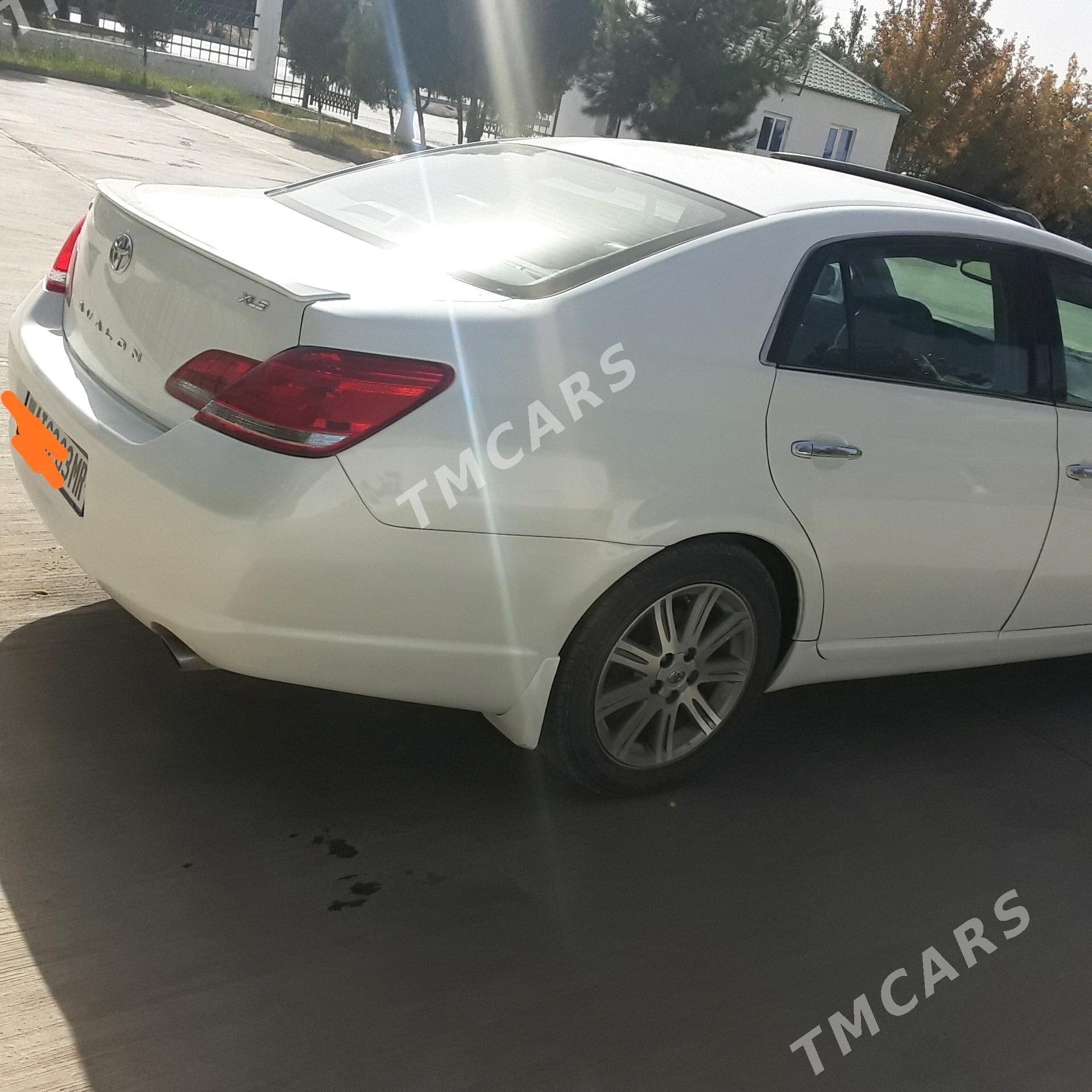 Toyota Avalon 2007 - 180 000 TMT - Çärjew - img 6