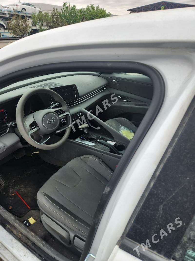 Hyundai Elantra 2021 - 257 000 TMT - Ашхабад - img 4