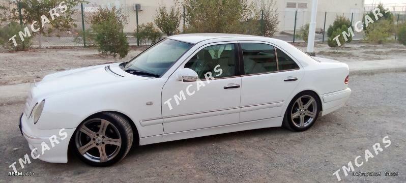 Mercedes-Benz E320 1996 - 85 000 TMT - Гызыларбат - img 4