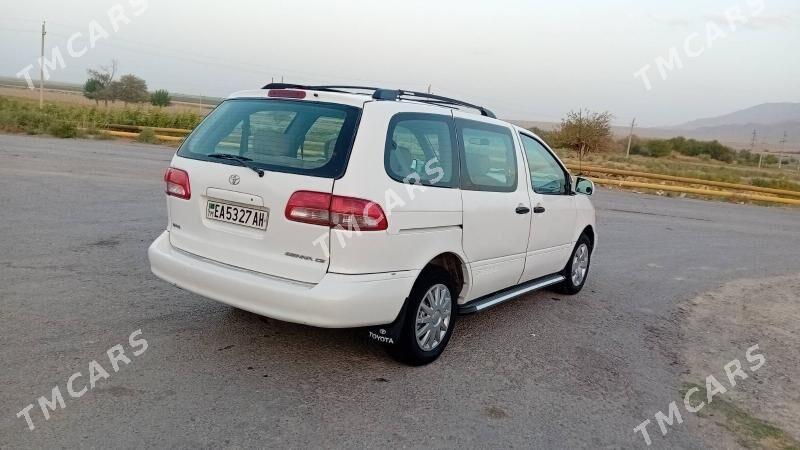 Toyota Sienna 2001 - 150 000 TMT - Bäherden - img 4