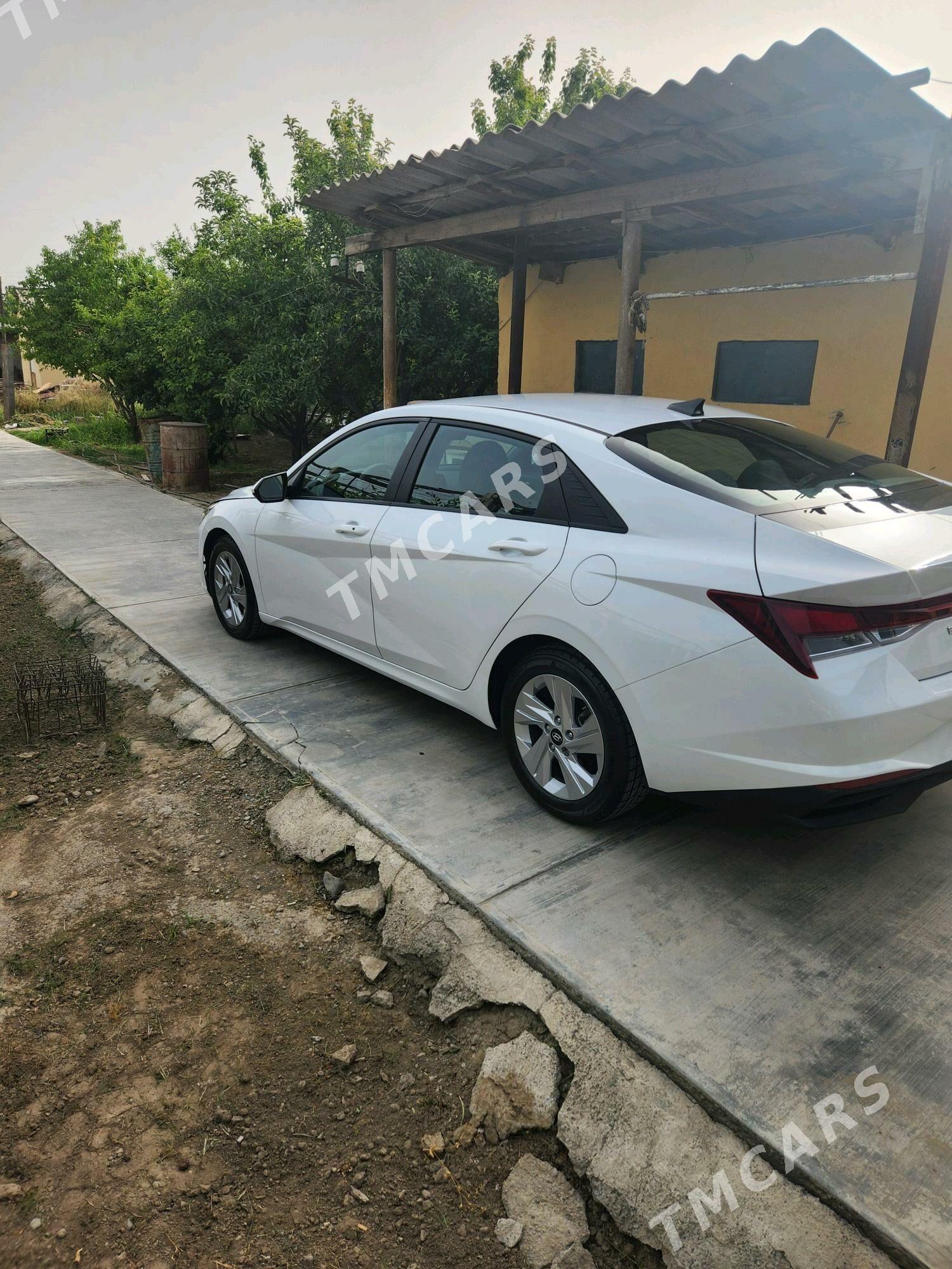 Hyundai Elantra 2021 - 257 000 TMT - Ашхабад - img 8