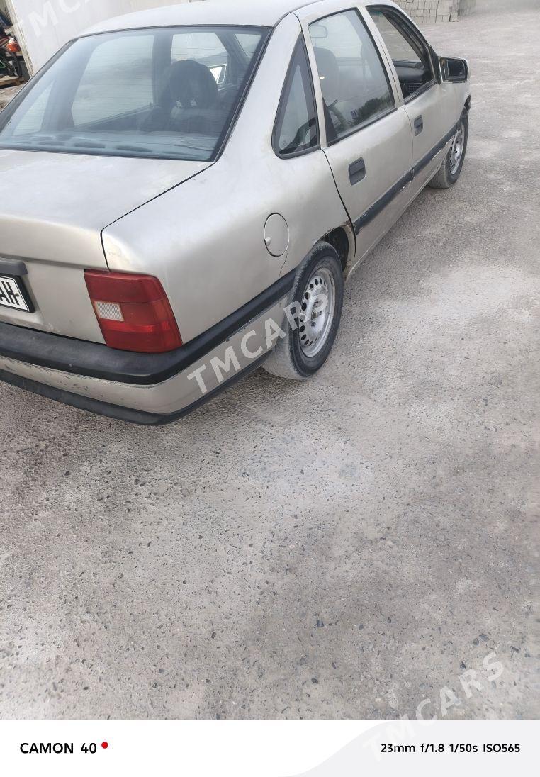 Opel Vectra 1992 - 24 000 TMT - Гёкдепе - img 2
