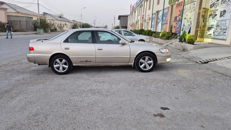 Toyota Camry 2001 - 123 000 TMT - Гёкдепе - img 3
