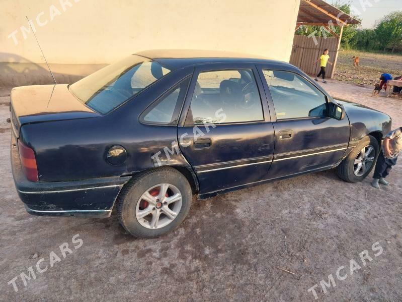 Opel Vectra 1992 - 20 000 TMT - Болдумсаз - img 3