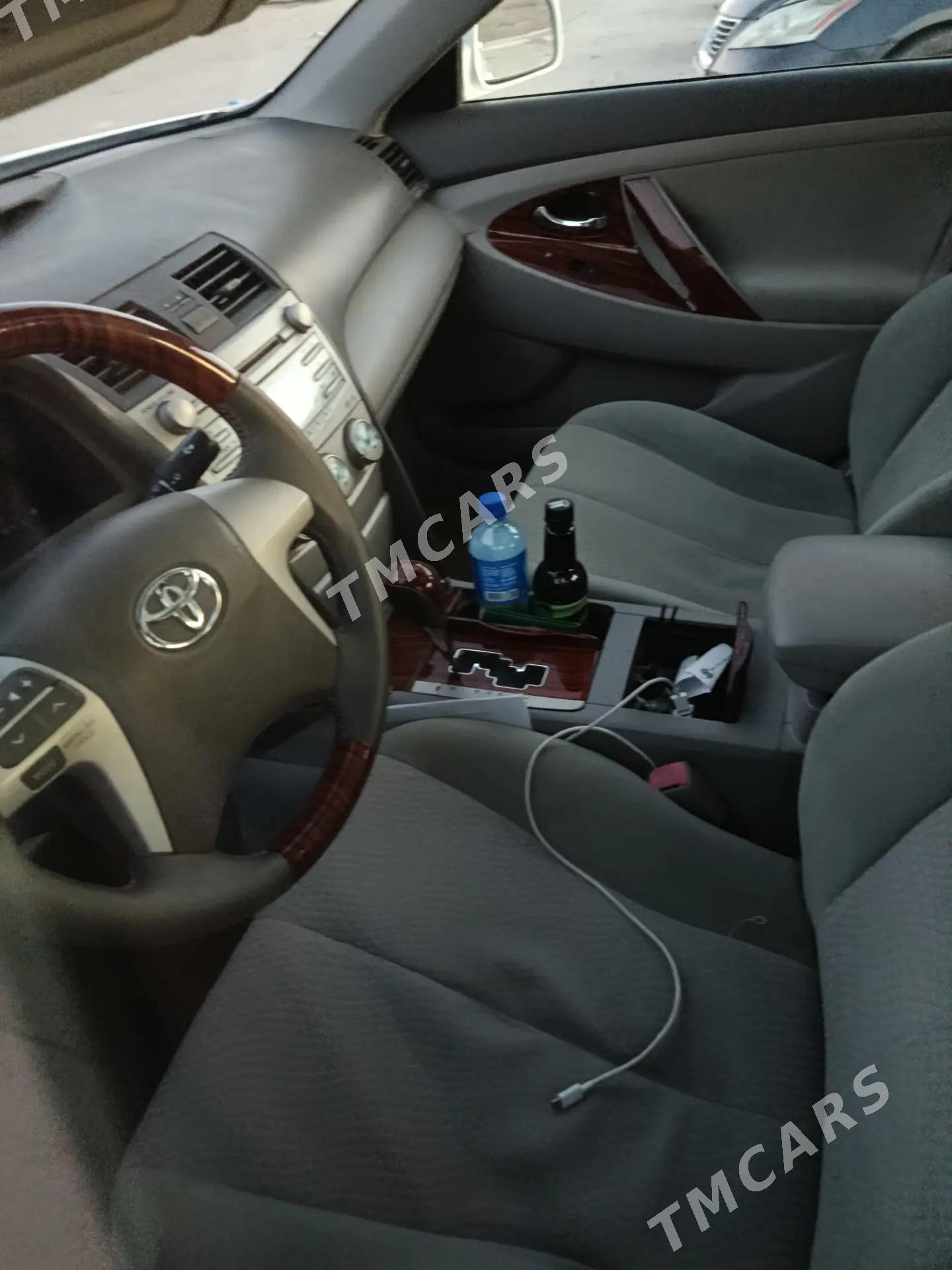 Toyota Camry 2011 - 180 000 TMT - Baýramaly - img 2