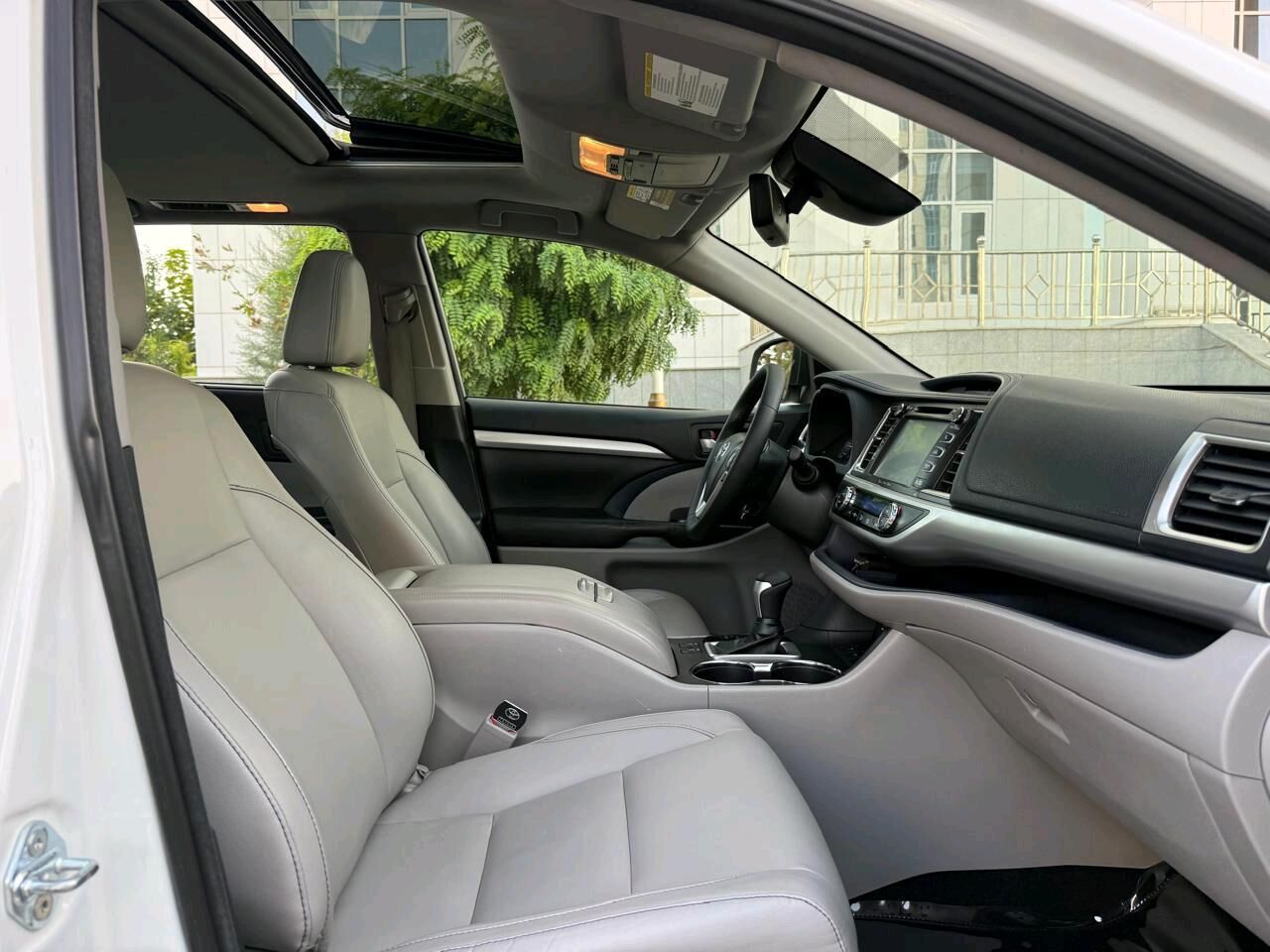 Toyota Highlander 2019 - 508 000 TMT - Ашхабад - img 8