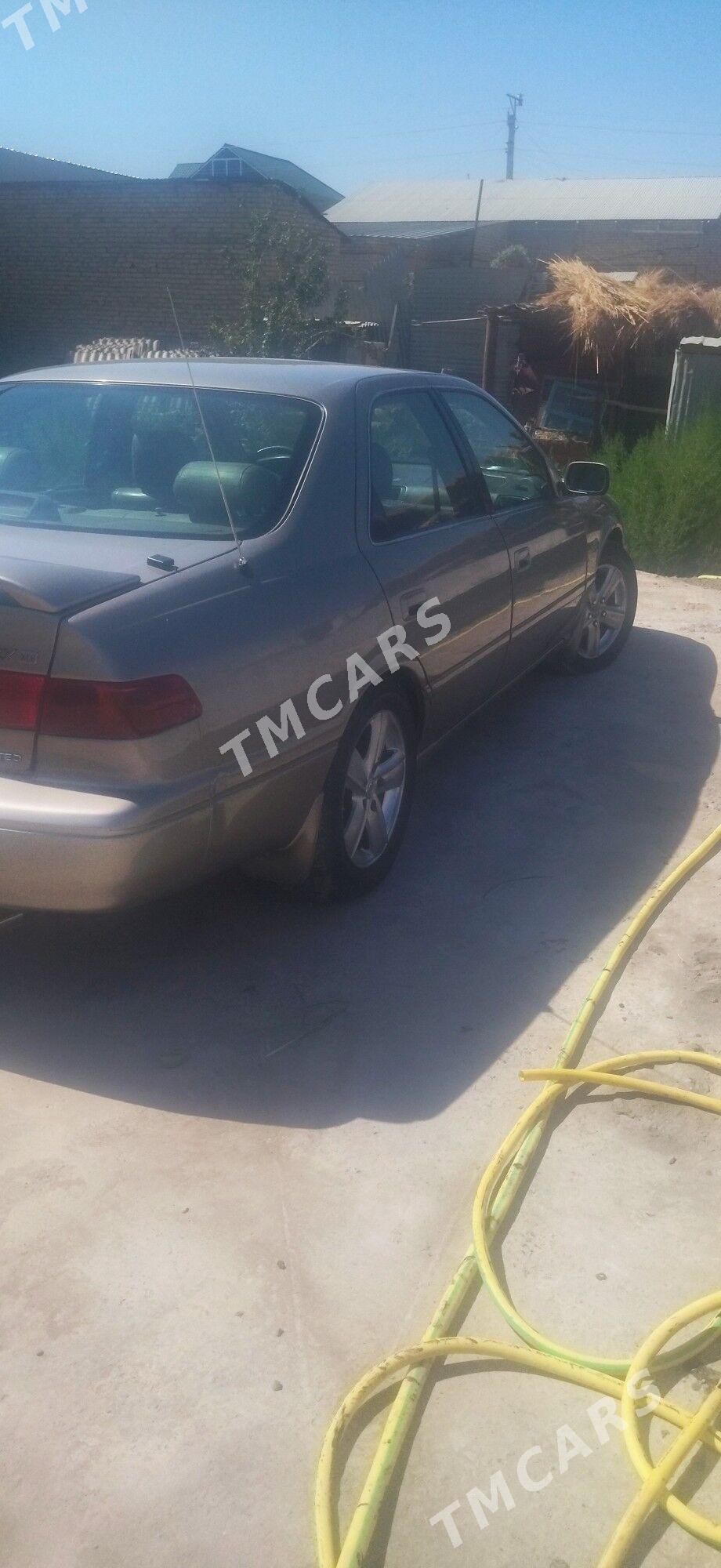Toyota Camry 1999 - 130 000 TMT - Туркменабат - img 3