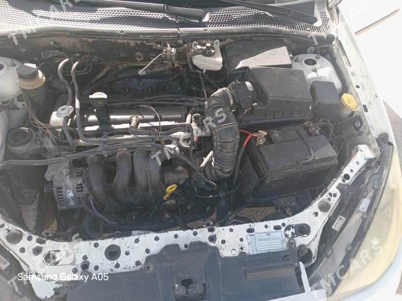 Ford Focus 2000 - 40 000 TMT - Ашхабад - img 5