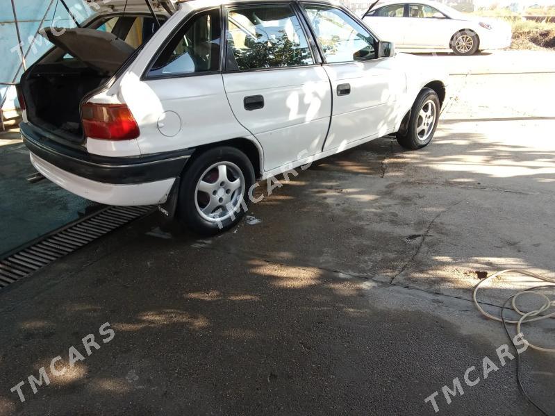 Opel Astra 1992 - 20 000 TMT - Байрамали - img 3