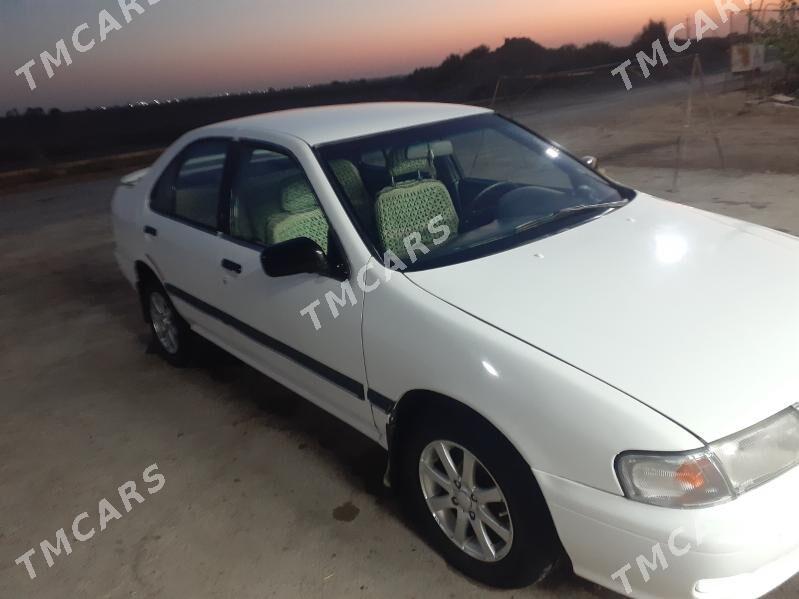 Nissan Sunny 1998 - 25 000 TMT - Сакар - img 4