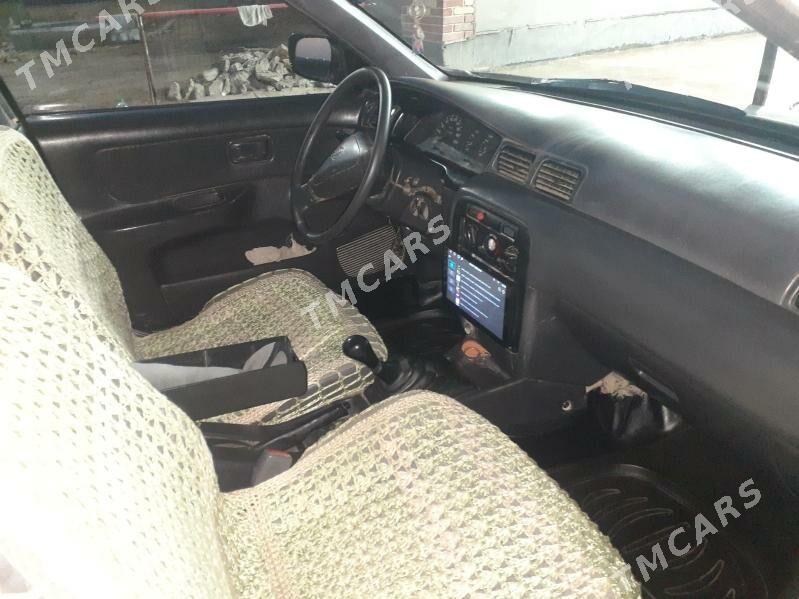 Nissan Sunny 1998 - 25 000 TMT - Сакар - img 2