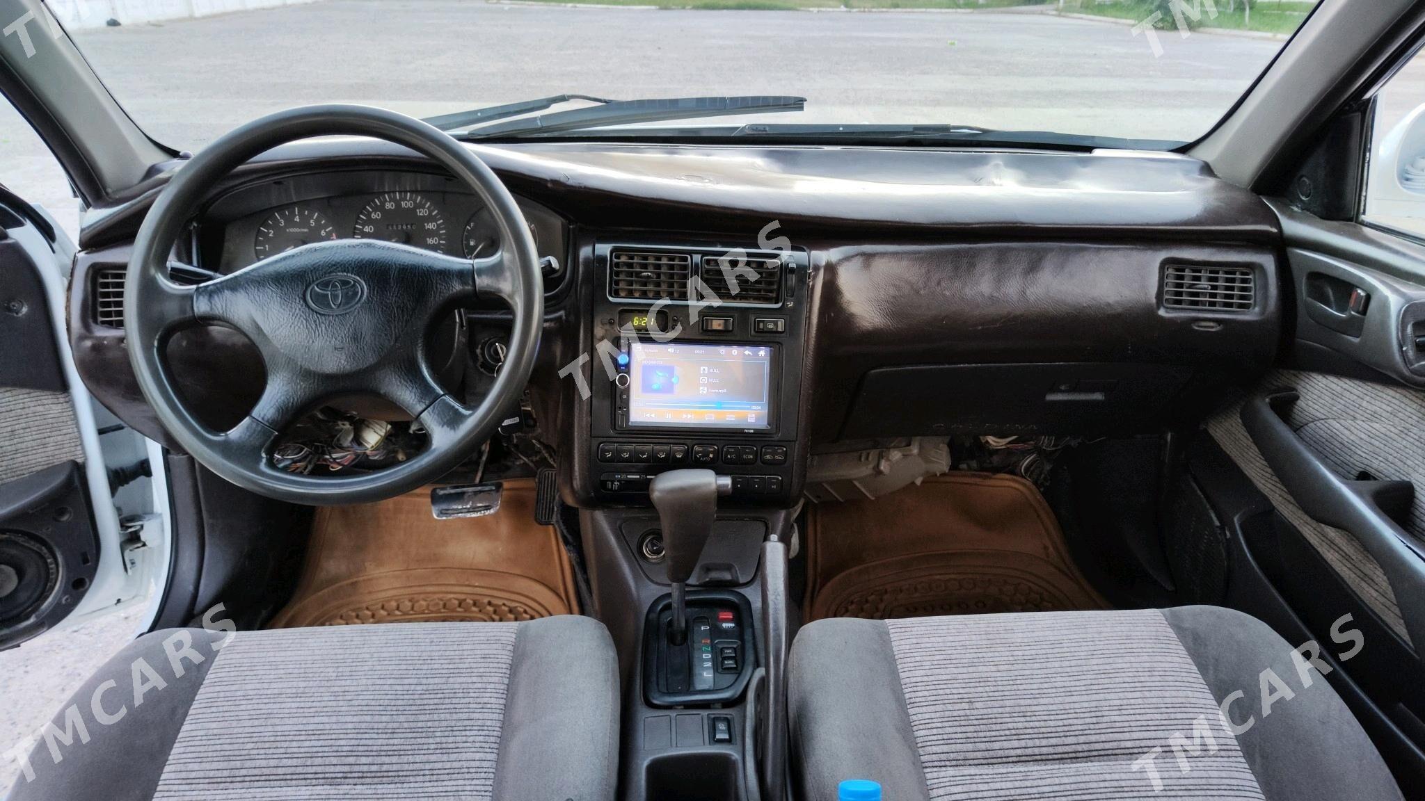 Toyota Corona 1993 - 59 000 TMT - Türkmenabat - img 2