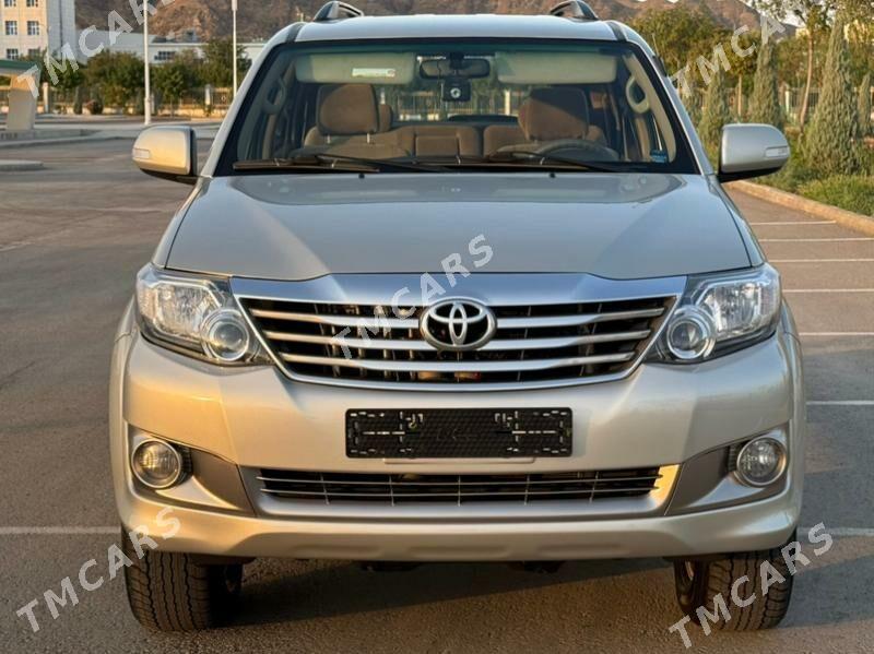 Toyota Fortuner 2013 - 359 000 TMT - Балканабат - img 6