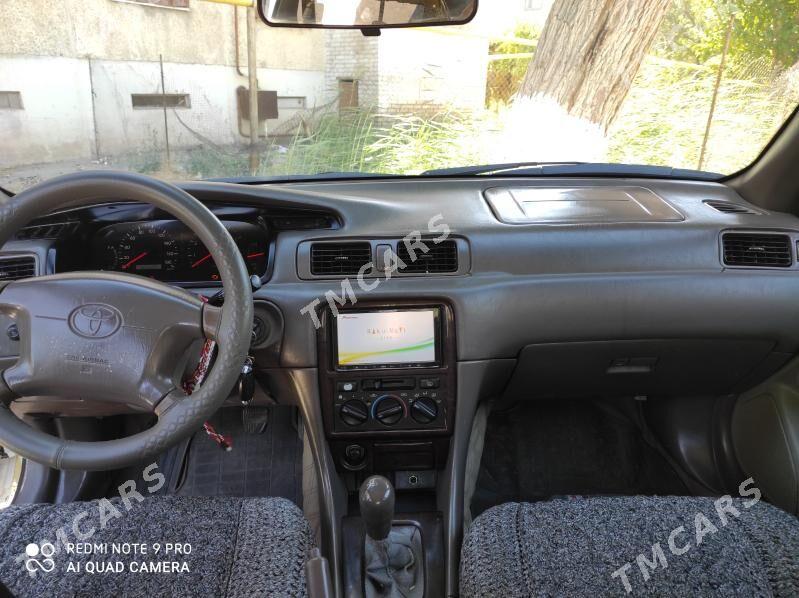 Toyota Camry 2001 - 140 000 TMT - Туркменабат - img 4