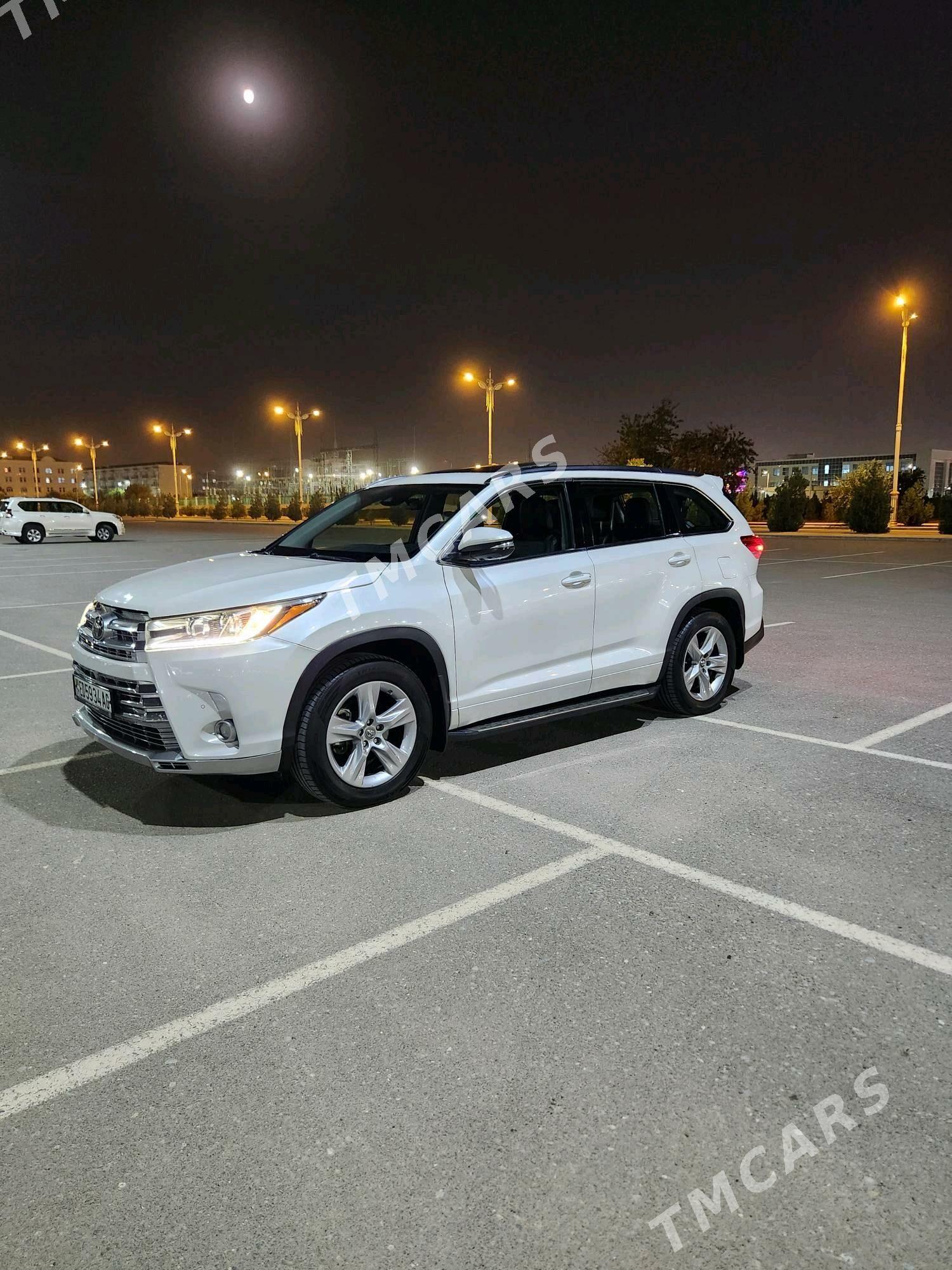 Toyota Highlander 2018 - 520 000 TMT - Ашхабад - img 2