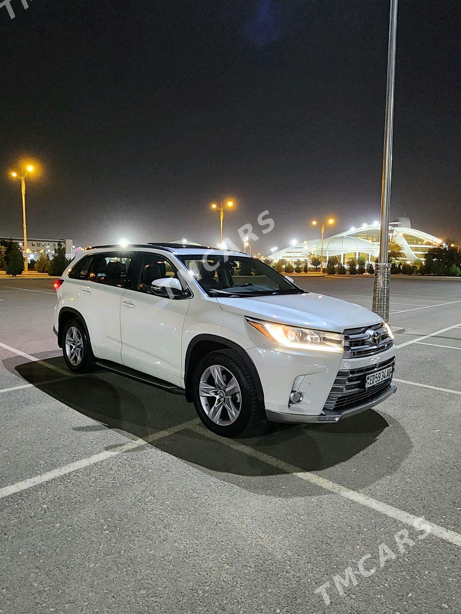 Toyota Highlander 2018 - 520 000 TMT - Ашхабад - img 7
