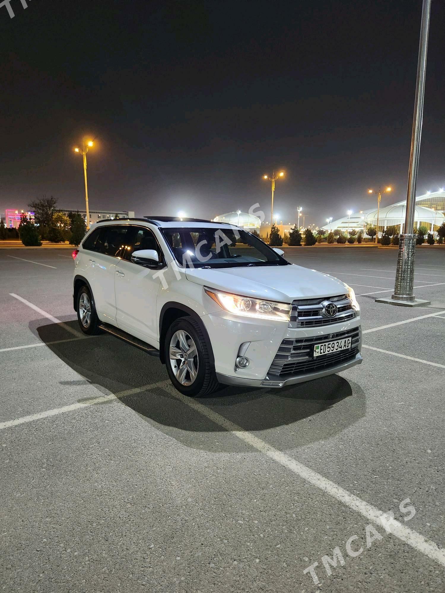 Toyota Highlander 2018 - 520 000 TMT - Ашхабад - img 6