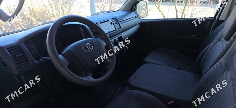 Toyota Hiace 2018 - 440 000 TMT - Mary - img 6