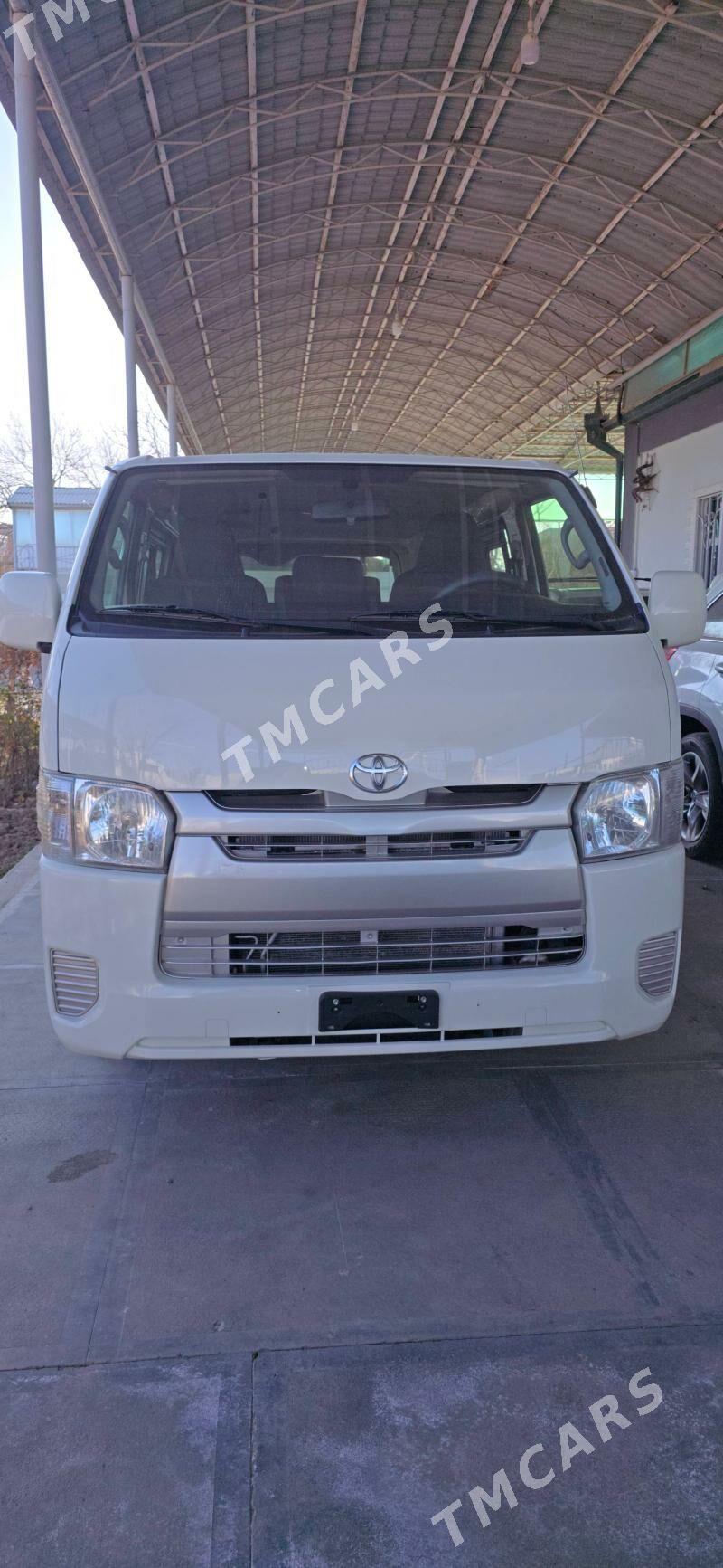 Toyota Hiace 2018 - 440 000 TMT - Mary - img 4